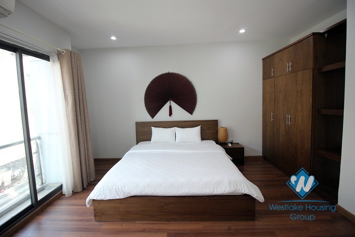 Apartment with 2 bedrooms for rent in Hai Ba Trung district, Ha Noi
